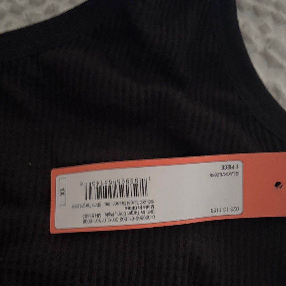 Black Ribbed Tank bra - Picture 4 of 5